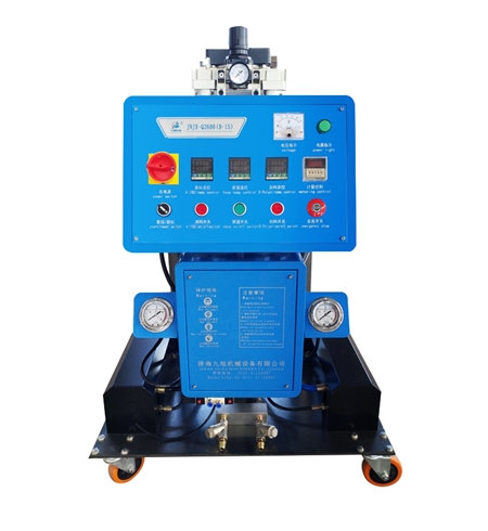 聚氨酯發(fā)泡機(jī)養(yǎng)殖場(chǎng)保溫措施(圖1) JNJX-Q2600(D-15)定時(shí)定量發(fā)泡機(jī)設(shè)備