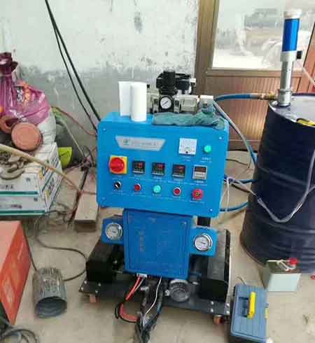 電動(dòng)卷簾門聚氨酯填充澆注機(jī)(圖2) Q2600D系列電動(dòng)卷簾門聚氨酯填充澆注機(jī)