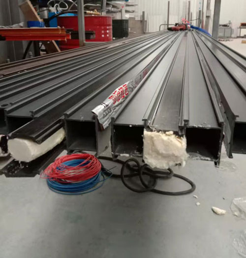 濟(jì)南澆注機(jī)(圖2) 濟(jì)南澆注機(jī)應(yīng)用案例