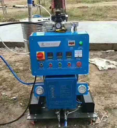 糧庫(kù)聚氨酯噴涂保溫 低溫隔熱(圖2) Q2600聚氨酯噴涂機(jī)