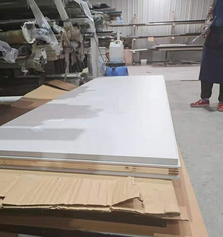 聚氨酯發(fā)泡防盜門(圖2) 聚氨酯發(fā)泡防盜門